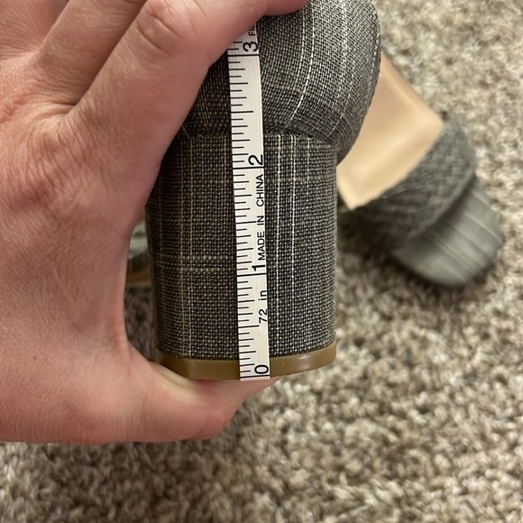 Maurice’s chunky gray heel size 9 - Picture 12 of 12